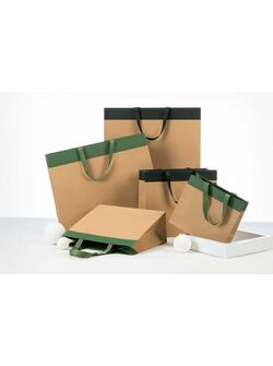 borse in carta avana con striscia colorata e manici in grosgrain in nero o verdebuste in carta vana